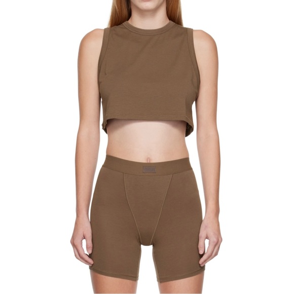 SKIMS BOYFRIEND CROP🤎🤎 - Picture 5 of 5